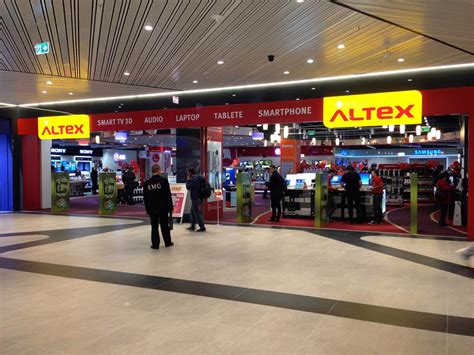 Romanian electro-IT retailer Altex invests EUR 27 mln in stores ...