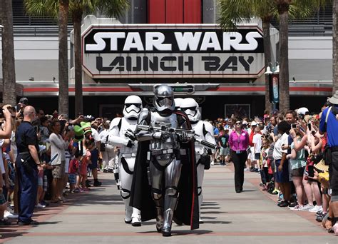 A Galaxy of Star Wars Experiences at Disney’s Hollywood Studios ...