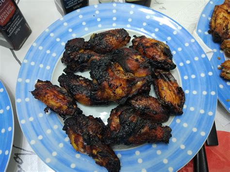 Solo Barbecue: Super Hot Chicken Wings