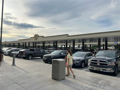 BUC-EE'S - FLORENCE, SC - Restaurant Reviews, Photos & Phone Number ...