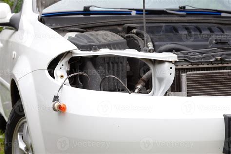 Malfunctioning car with opened hood 18963822 Stock Photo at Vecteezy