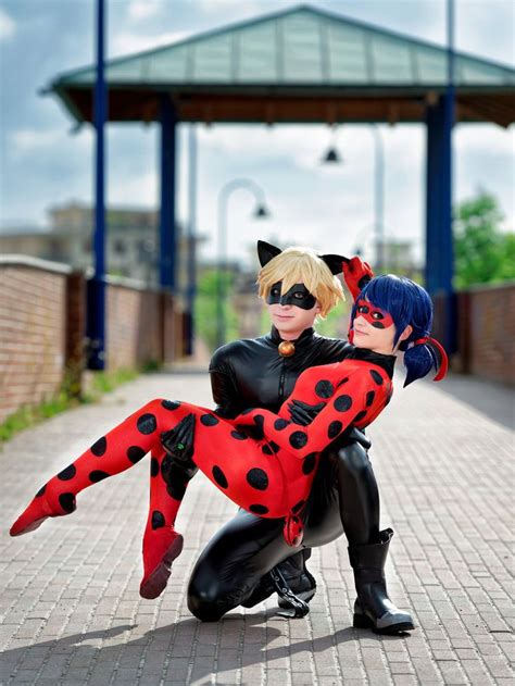 Ladybug and Chat Noir cosplay by KICKAcosplay on DeviantArt in 2023 ...