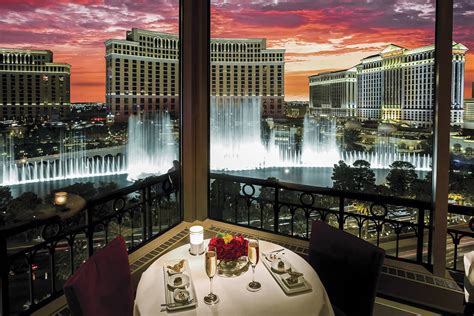 Las Vegas restaurants with spectacular views | Las Vegas Review-Journal