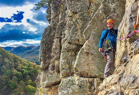 Climbing at Seneca Rocks: A Prime Multi-Pitch Spot on the East Coast