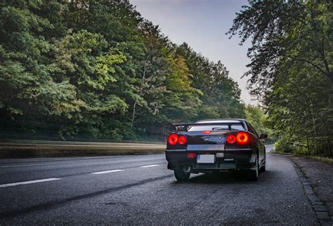 [100+] Nissan Skyline Gtr R34 Wallpapers | Wallpapers.com