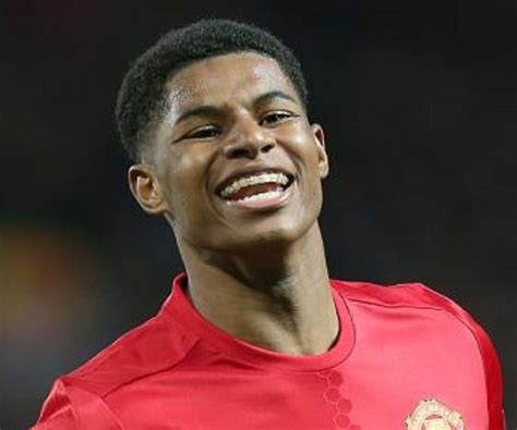 Marcus Rashford Biography - Facts, Childhood, Family Life & Achievements