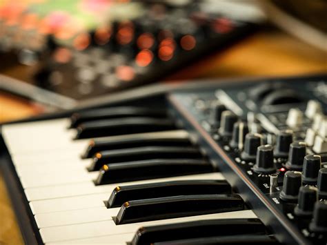 10 tips to create better synth pads