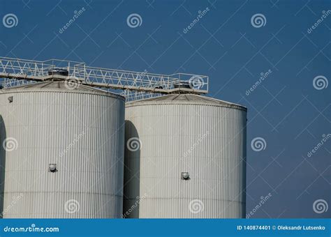 A Grain Elevator is an Agrarian Facility Complex Designed To Stockpile ...