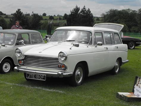 Morris Oxford Traveller - JTE 180F | A very nice Morris Oxfo… | Flickr