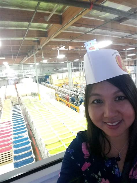 Travel Tuesday: Jelly Belly Factory Tour - Pechluck's Food Adventures