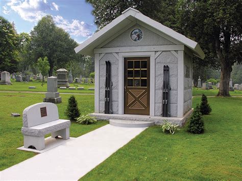 - Mausoleums.com