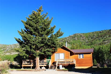 Rental Cabins at Fish Lake Utah: Spruce 8 Person Deluxe Cabin at Fish Lake Lodge - Fish Lake ...