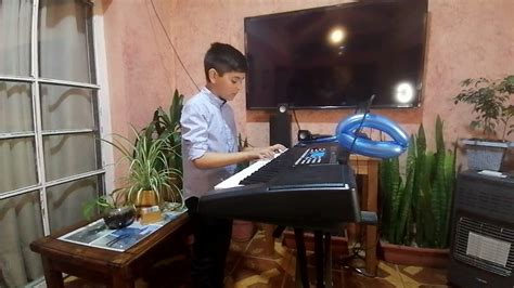 Emilio piano - YouTube