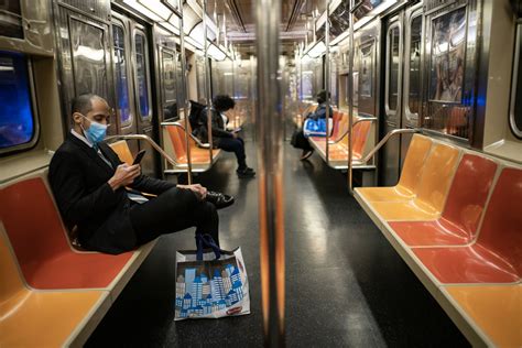 Inside the Newly Spotless Subway: ‘I’ve Never Seen It Like This’ - The ...