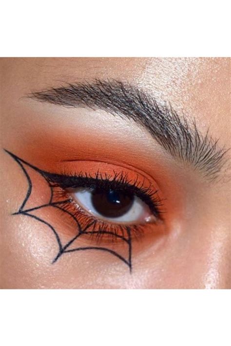 These Makeup Ideas Will Instantly Elevate a Basic Witch Costume | Halloween makeup witch ...