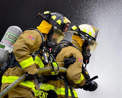 Firefighter Requirements: How to Become a Firefighter (TODAY)