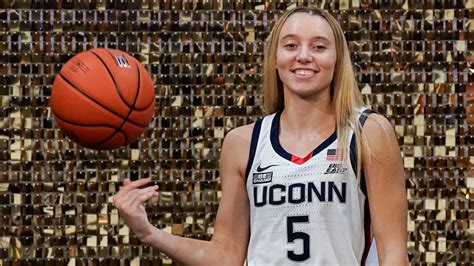 What year is Paige Bueckers? Explaining UConn star's school class, WNBA ...