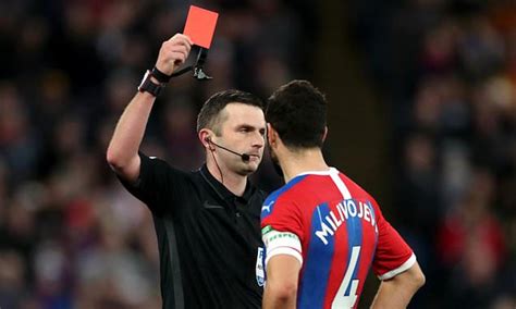 Michael Oliver uses pitchside VAR monitor to upgrade Luka Milivojevic's ...