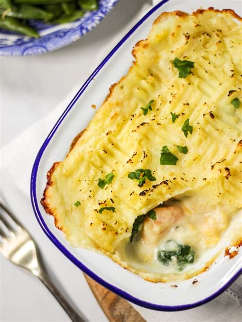 Easy Fish Pie with Cheesy Mash - The Easiest Fish Pie You'll Ever Make!