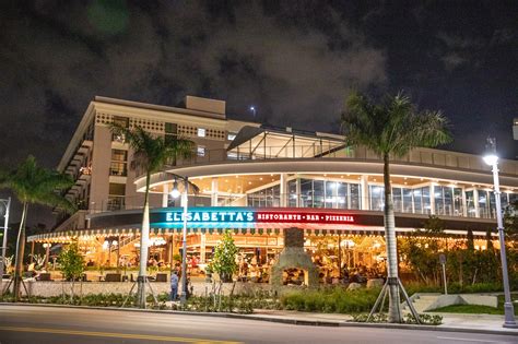 New waterfront restaurant opens its doors in West Palm Beach