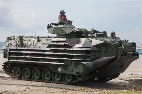 Hanwha Defense KAAV7A1 amphibious assault vehicle of the Philippine Navy (Marines) ~ MaxDefense ...