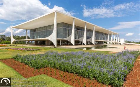 Oscar Niemeyer Buildings