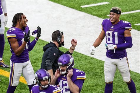 3 Takeaways from PFF's Depth Chart Projection for Vikings - Vikings ...