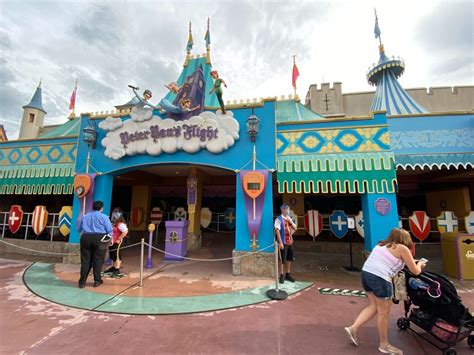 PHOTOS: Peter Pan's Flight Takes to the Sky With a Socially Distanced Queue at the Magic Kingdom ...