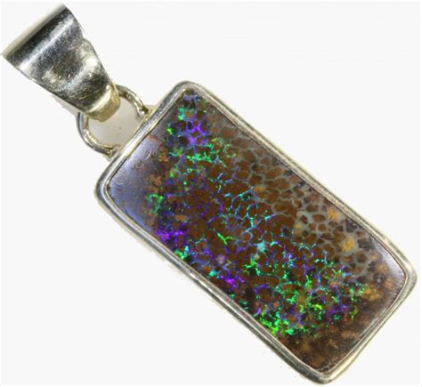 MATRIX BOULDER OPAL PENDANT [SOJ553]