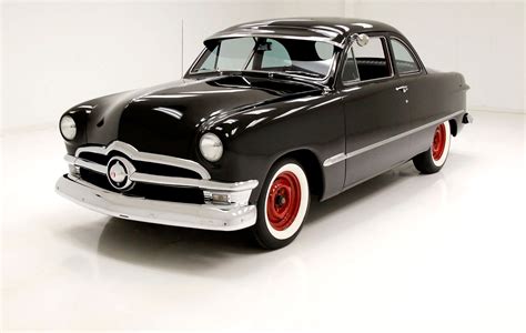 1951 Ford Custom | Classic Auto Mall