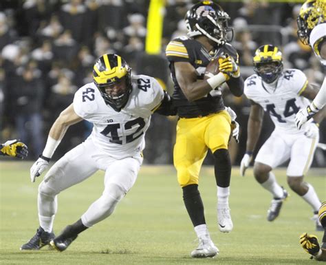 Iowa Football: A Bettors Guide to Iowa at Michigan