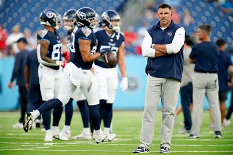 Here's What Tennessee Titans Coach Mike Vrabel Said After Friday's Win ...