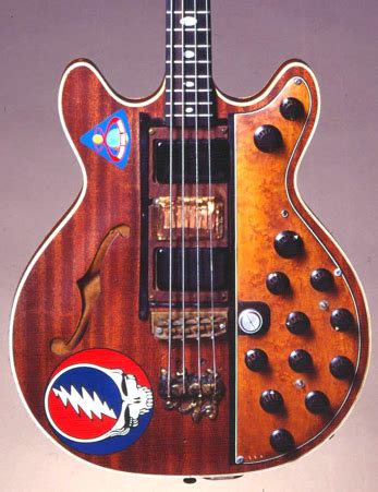 iconic guitar.com: Phil Lesh - The Godfather Bass