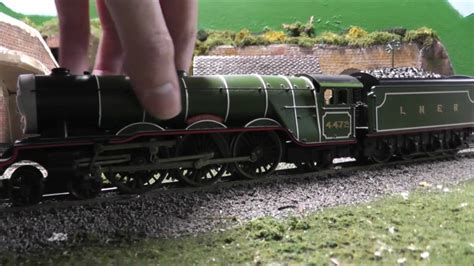 Hornby Flying Scotsman (Thomas) Review - YouTube