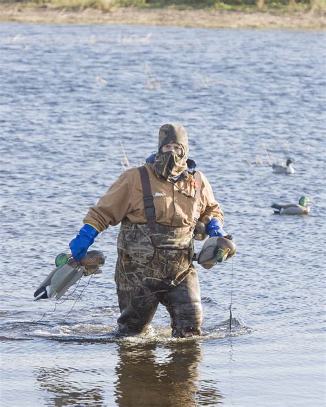 Top 5 Best Duck Hunting Waders for the 2021 Waterfowl Season - Catch Them Easy