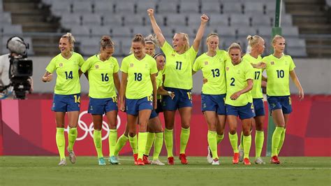 U.S. women thrashed by Sweden 3-0 in stunning Olympic defeat