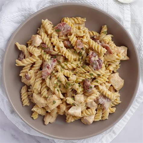 Creamy Chicken Bacon Ranch Pasta (Made Healthier)