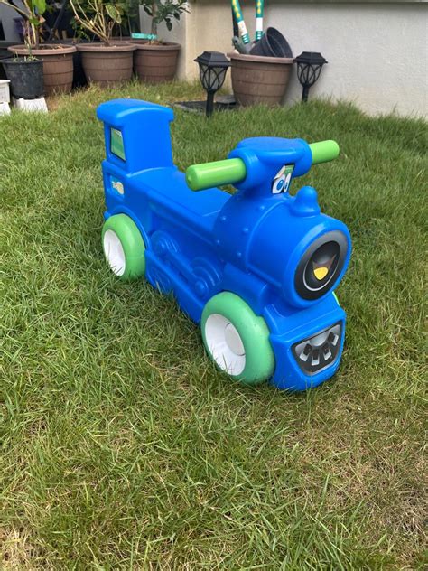 LITTLE TIKES - TRAIN RIDE ON, Hobbies & Toys, Toys & Games on Carousell