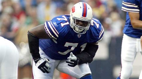 Fans React to Ex-Bills OT Jason Peters Signing With Cowboys