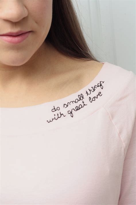 DIY embroidered quote shirt - MISS ELAINI OUS