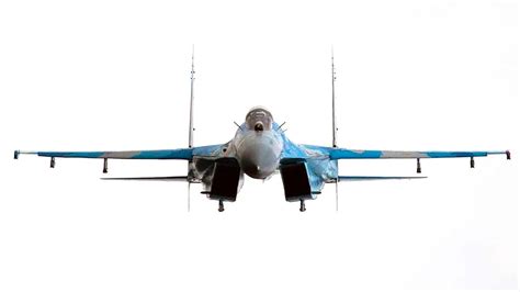 Su-27 Flanker - Twin-Engine Supermaneuverable Fighter Aircraft - Go IT