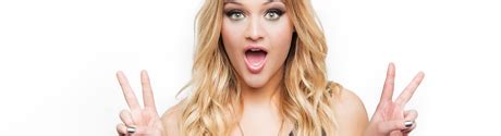 Kelsea Ballerini Tour Dates 2024 & 2025 | Setlists | News | Tickets