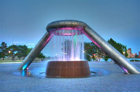 Horace E. Dodge and Son Memorial Fountain in Hart Plaza. Detroit, Michigan. | Fountains, Pure ...