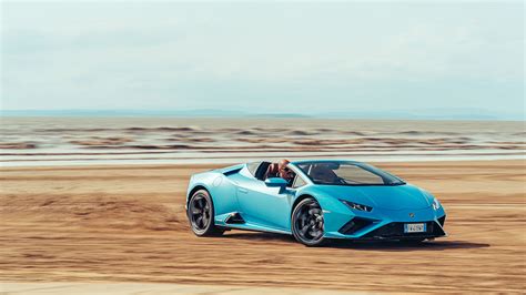 Lamborghini Huracán Evo Spyder Review 2024 | Top Gear