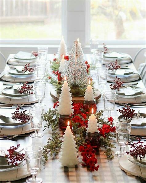 40 Elegant DIY Christmas Table Decorations and Settings Ideas - HERCOTTAGE | Christmas table ...