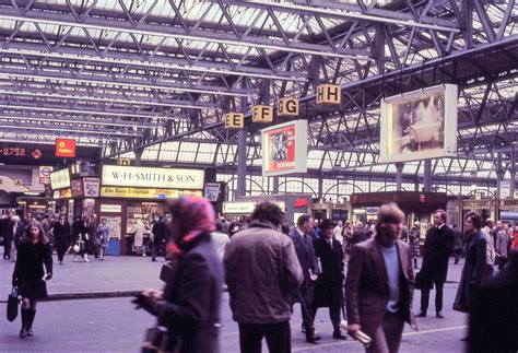 Wonderful 20th Century Pictures of Waterloo Station - Flashbak