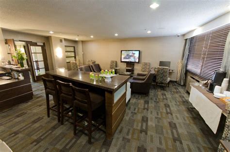 Radisson Hotel Winnipeg Downtown in Winnipeg (MB) - Room Deals, Photos ...