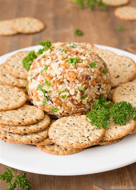 Gorgonzola Cheese Ball Recipe with Caramelized Onions