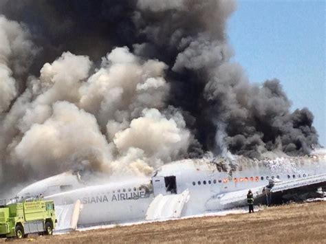 San Francisco Boeing 777 crash: Aircraft was below its target speed and pilot tried to abort landing