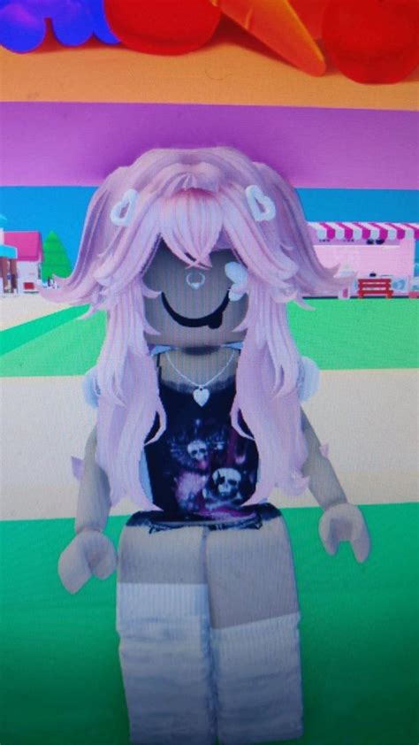 Roblox avatar items: laced shirt 5$ envey y2k 2000s skulla 5$ y2k messy wlf popular anime 85 ...